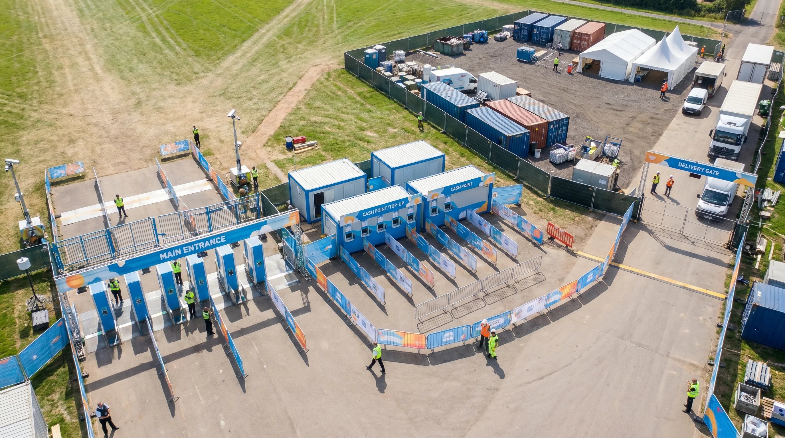 Beveiliging op festivals: toegangen, cash points en back-of-house